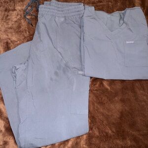 Jaanuu Gray Scrub Set